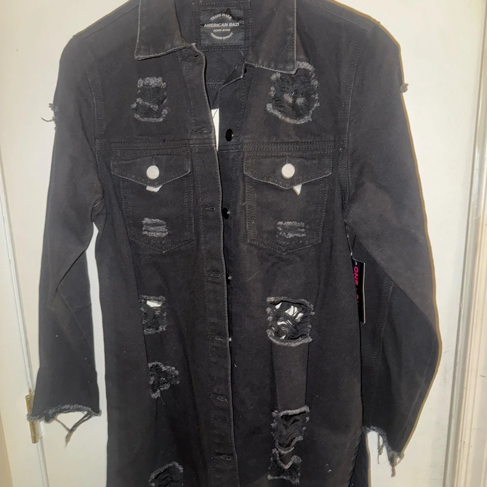 American Bazi Charcoal Distressed Jean Jacket - Picture 1 of 1